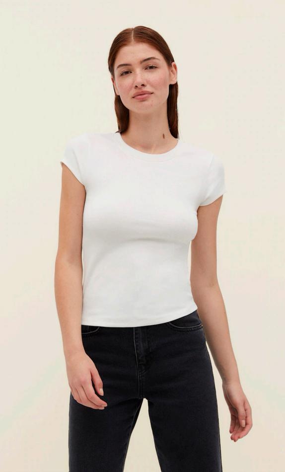 Stradivarius canarias  New Basics Stradivarius 
